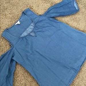 CUTE blue cold shoulder top